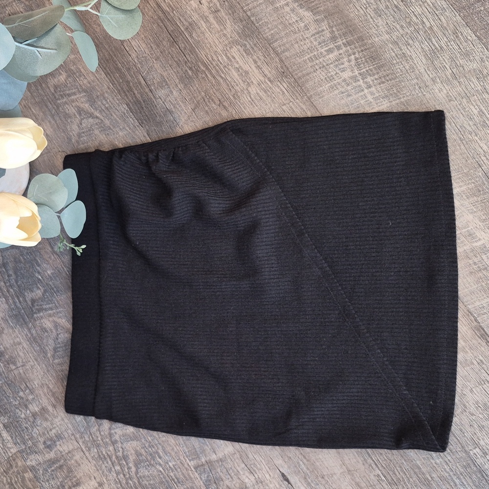 Forever 21 Black Pencil Skirt Mini